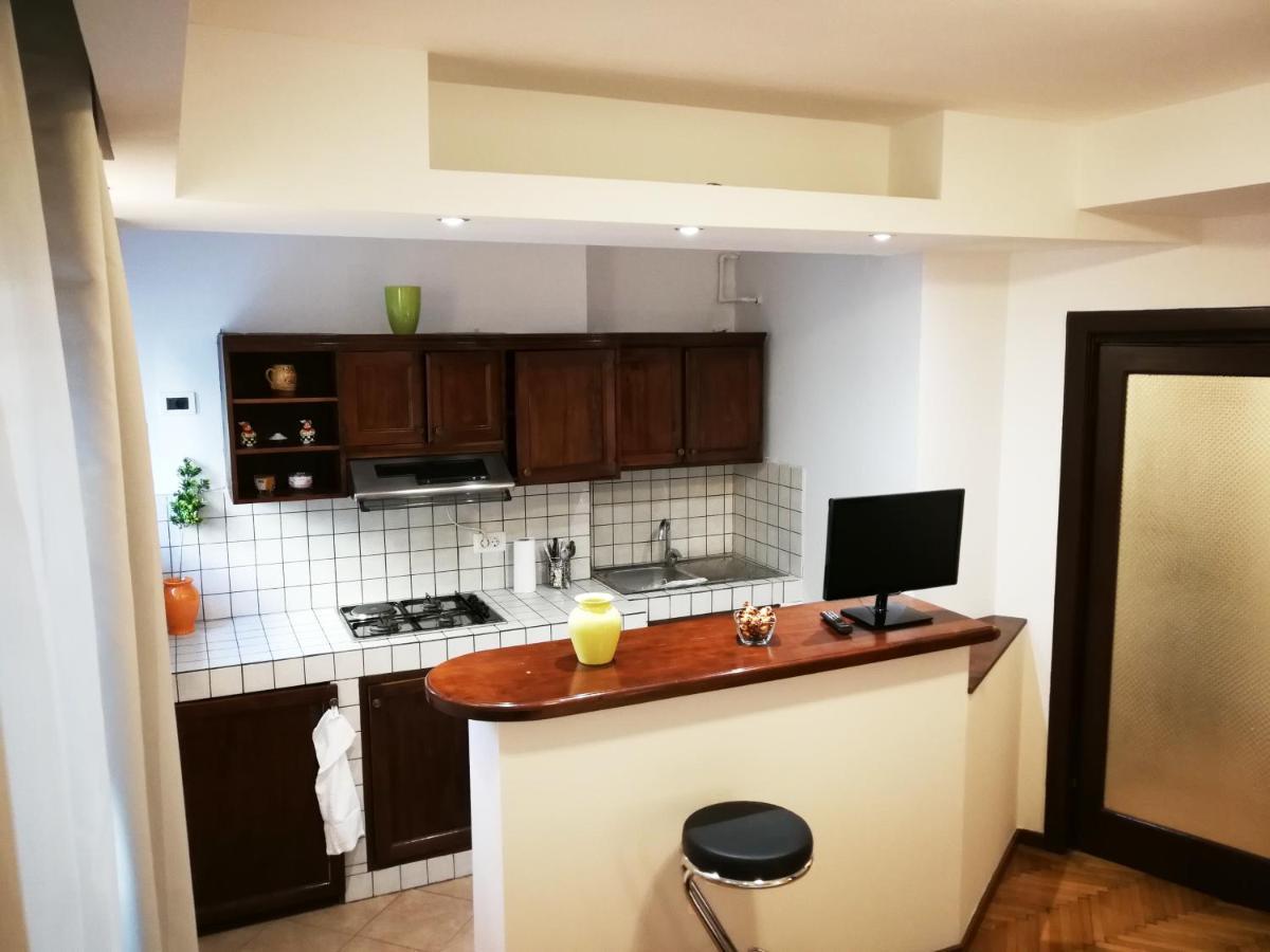 Martini Studio Apartment Bucharest Exterior photo